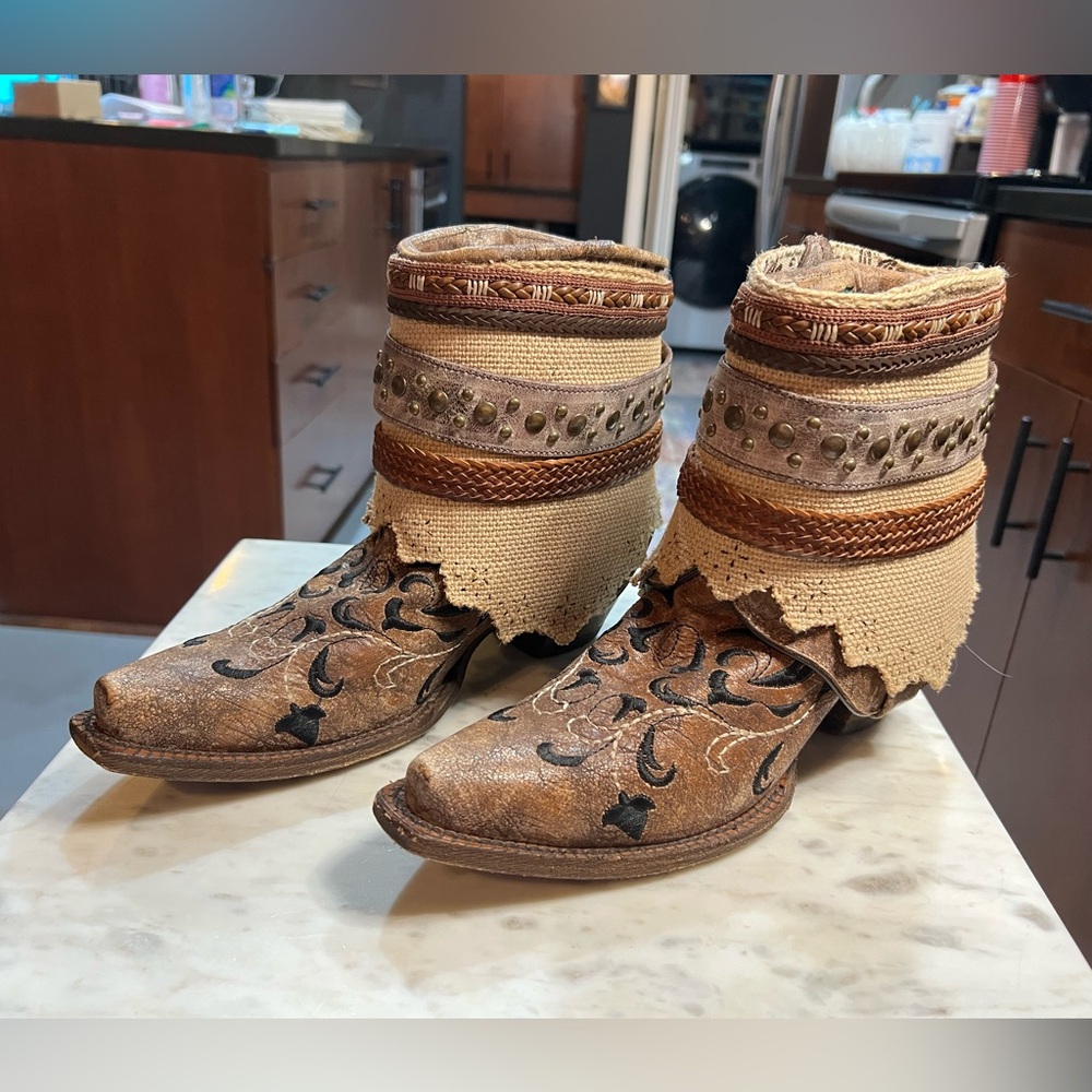 Corral handcrafted leather 2-in-1 cowboy boots - Cognac - Size 9.5